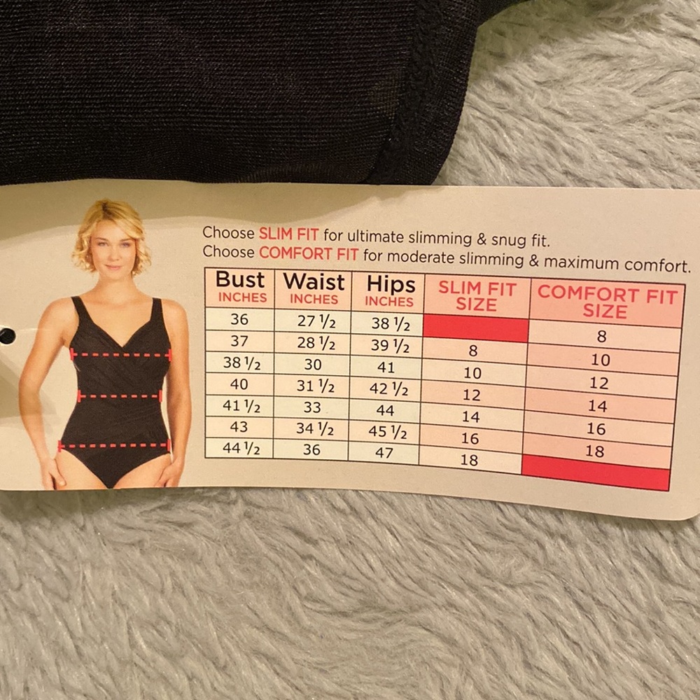 Kirkland Signature By MIRACLESUIT TANKINI TOP Size 12, Solid Black, Layered) - Picture 9 of 10